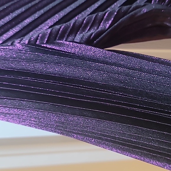 Express Metallic Pleated Mini Dress – Deep Purple, Size L - Picture 5 of 6